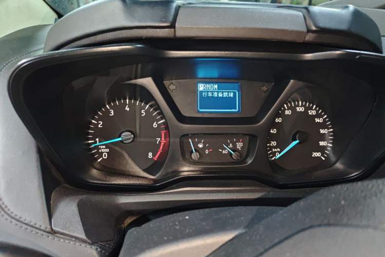 Used Ford Transit 2021 2.0T Gasoline Automatic Advanced Commercial Van Mid-Body Mid-Roof 7-Seater China VI Standard Instrument Cluster