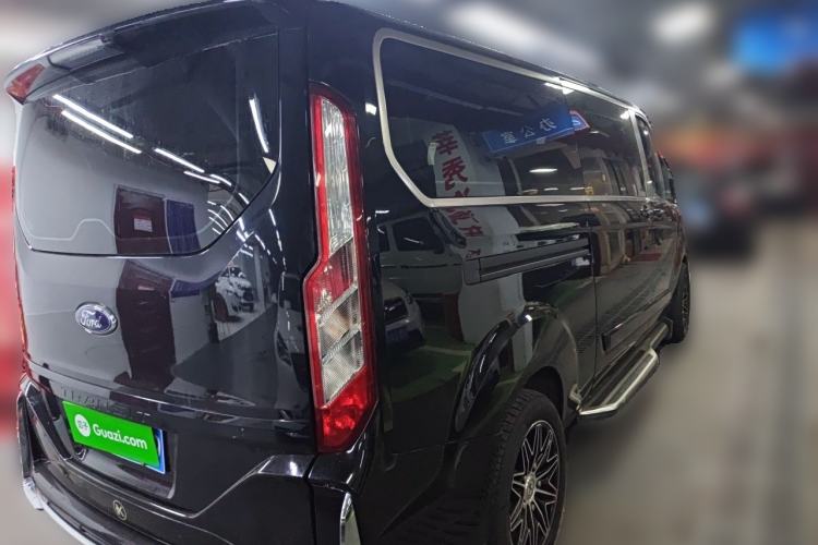 Used Ford Transit 2021 2.0T Gasoline Automatic Advanced Commercial Van Mid-Body Mid-Roof 7-Seater China VI Standard Rear Right 45 Deg