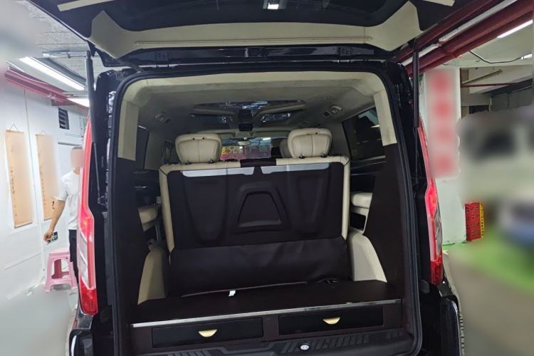 Used Ford Transit 2021 2.0T Gasoline Automatic Advanced Commercial Van Mid-Body Mid-Roof 7-Seater China VI Standard Trunk