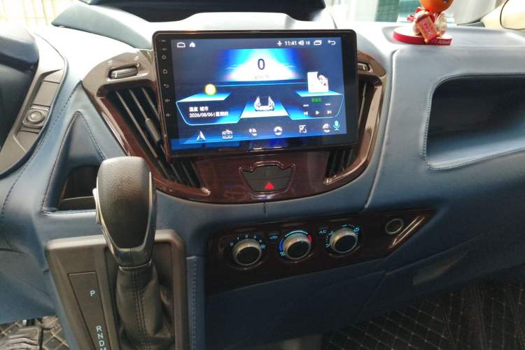 Used Ford Transit  Audio And AC Panel