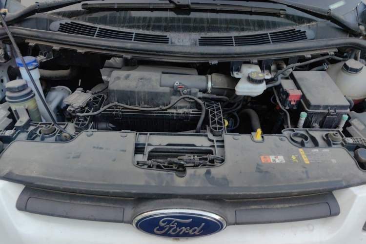 Used Ford Transit  Engine Bay