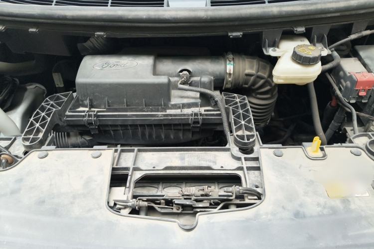 Used Ford Transit  Engine Bay
