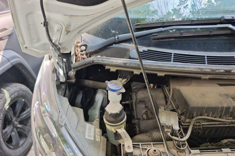 Used Ford Transit  Engine Bay Right