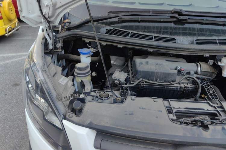 Used Ford Transit  Engine Bay Right