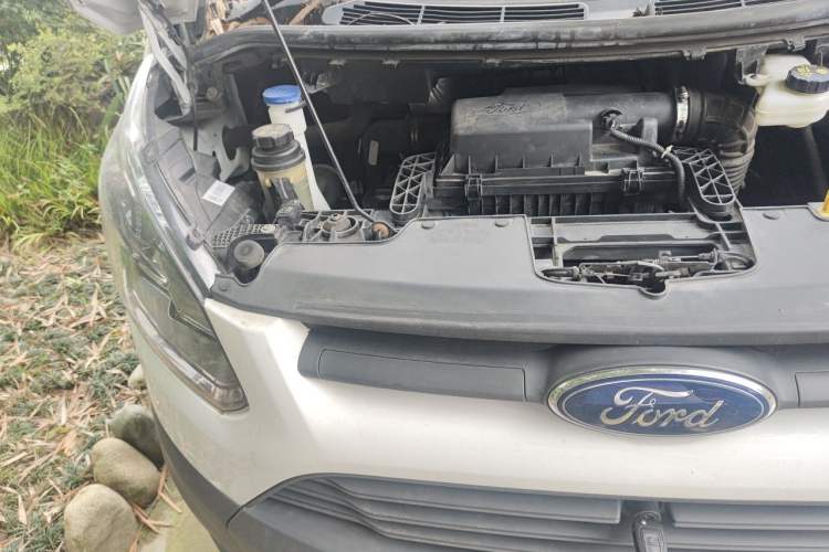 Used Ford Transit  Engine Bay Right