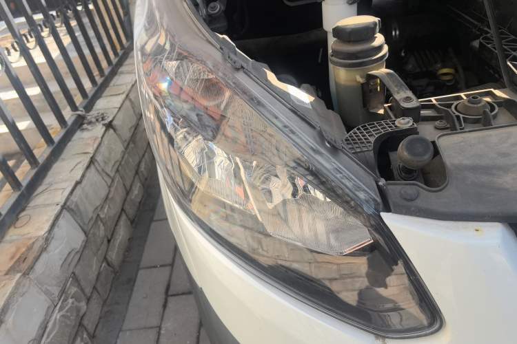 Used Ford Transit  Engine Bay Right