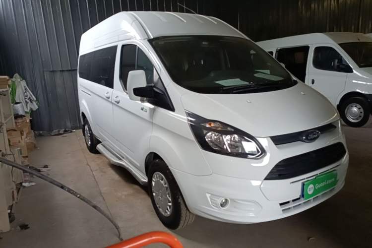Used Ford Transit 2021 2.0T Diesel Manual Advanced Commercial Traveler Mid-Chassis Mid-Roof 9-Seater China VI Front Right 45 Deg