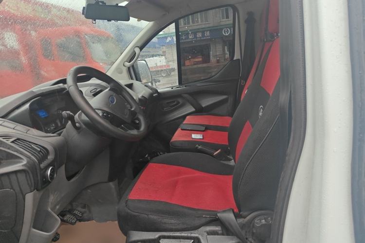 Used Ford Transit 2021 2.0T Diesel Manual Advanced Commercial Traveler Mid-axle Mid-roof 7-Seater China VI Left Front Seat