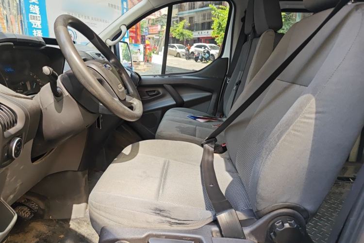 Used Ford Transit 2021 2.0T Diesel Manual Advanced Commercial Traveler Mid-axle Mid-roof 7-Seater China VI Left Front Seat