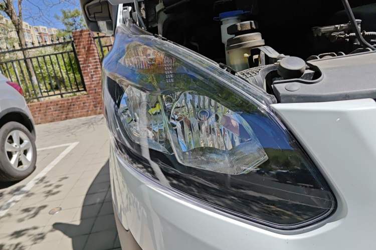 Used Ford Transit  Right Front Headlight