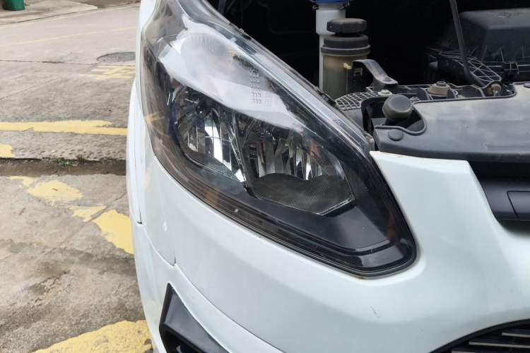 Used Ford Transit  Right Front Headlight