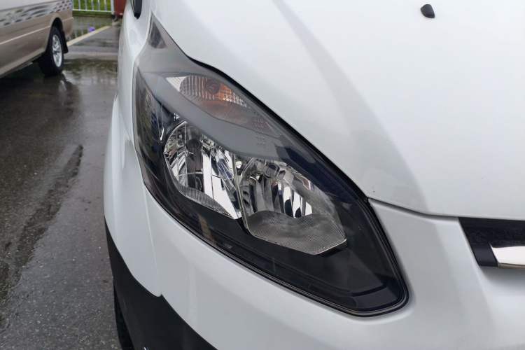 Used Ford Transit  Right Front Headlight