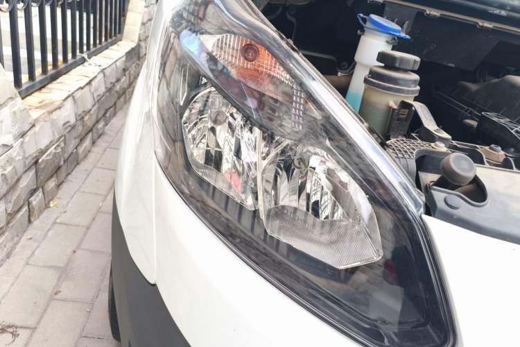 Used Ford Transit  Right Front Headlight