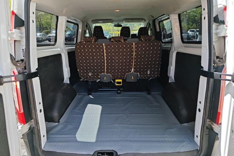 Used Ford Transit  Trunk