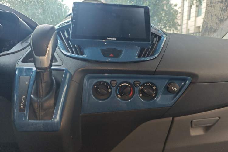 Used Ford Transit  Audio And AC Panel