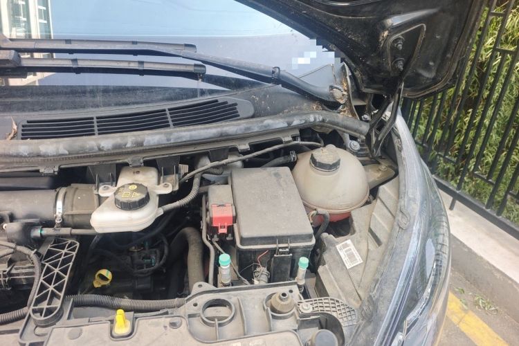 Used Ford Transit  Engine Bay Left