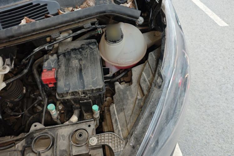 Used Ford Transit  Engine Bay Left