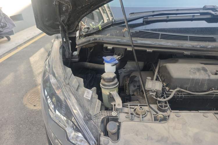 Used Ford Transit  Engine Bay Right