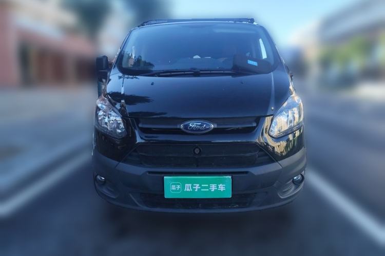 Used Ford Transit 2022 2.0T Gasoline Automatic Multi-Function Commercial Vehicle Mid-axle Low-Roof Design with Dual Rear Doors Meeting China VI Emission Standards Front