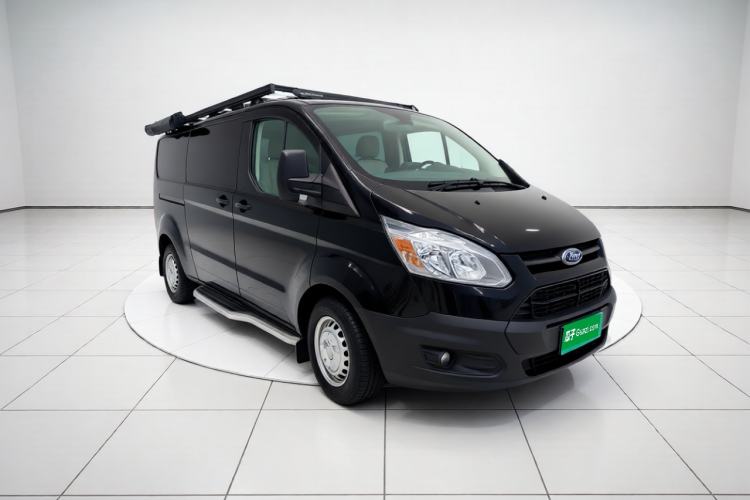 Used Ford Transit 2022 2.0T Gasoline Automatic Multi-Function Commercial Vehicle Mid-axle Low-Roof Design with Dual Rear Doors Meeting China VI Emission Standards Front Right 45 Deg