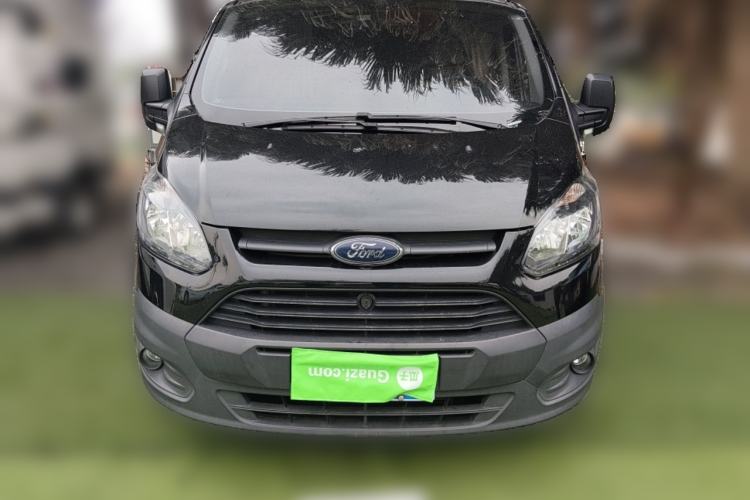 Used Ford Transit 2022 2.0T Gasoline Automatic Multi-Function Commercial Vehicle Mid-axle Low-Roof Design with Dual Rear Doors Meeting China VI Emission Standards Front