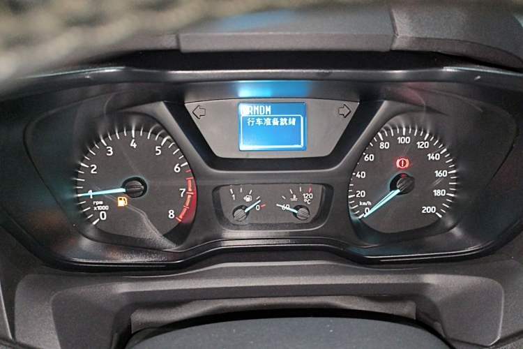 Used Ford Transit 2022 2.0T Gasoline Multi-Function Commercial Vehicle Mid-axle Low-Roof Liftgate Tailgate China VI Standard Instrument Cluster