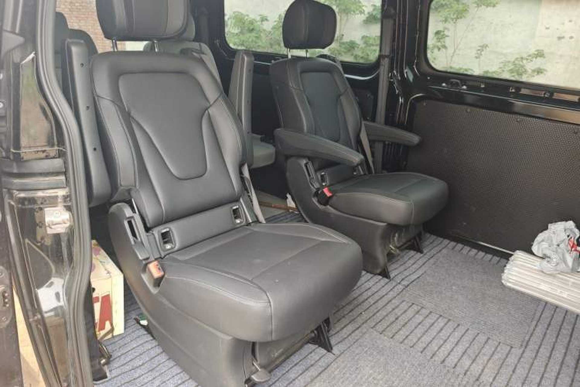 Used Ford Transit 2022 2.0T Gasoline Automatic Multi-Function Commercial Vehicle Mid-axle Low-Roof Lift-Up Tailgate China VI Standard Left Rear Seat