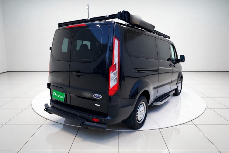 Used Ford Transit 2022 2.0T Gasoline Automatic Multi-Function Commercial Vehicle Mid-axle Low-Roof Design with Dual Rear Doors Meeting China VI Emission Standards Rear Right 45 Deg