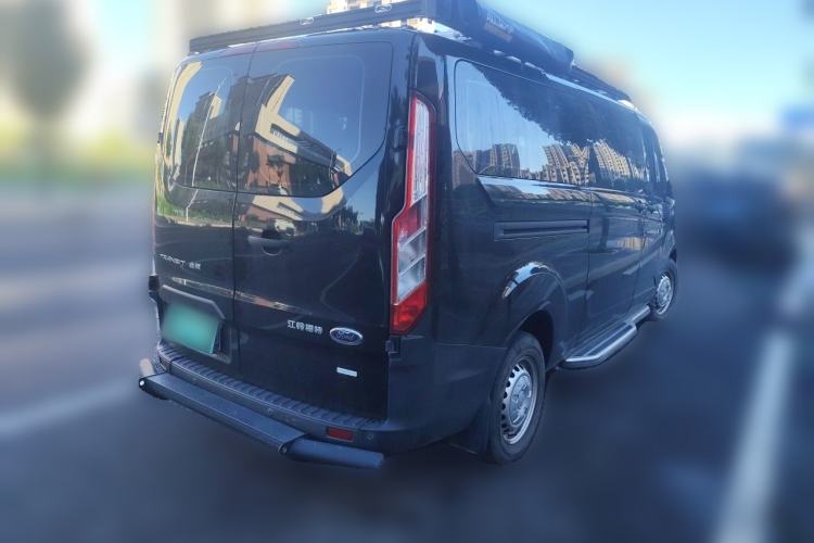 Used Ford Transit 2022 2.0T Gasoline Automatic Multi-Function Commercial Vehicle Mid-axle Low-Roof Design with Dual Rear Doors Meeting China VI Emission Standards Rear Right 45 Deg