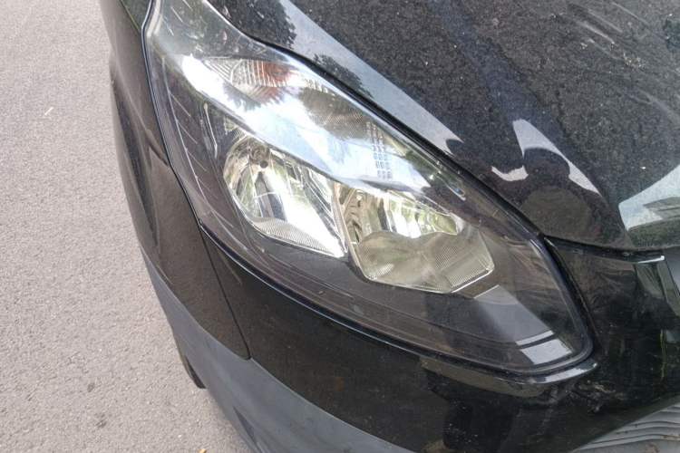 Used Ford Transit  Right Front Headlight