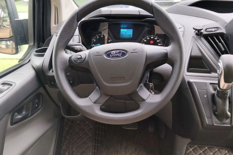 Used Ford Transit 2022 2.0T Gasoline Automatic Multi-Function Commercial Vehicle Mid-axle Low-Roof Design with Dual Rear Doors Meeting China VI Emission Standards Steering Wheel