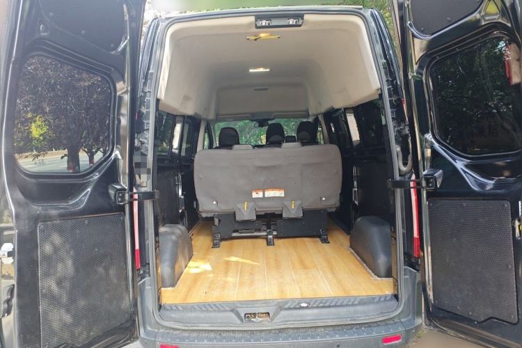 Used Ford Transit  Trunk