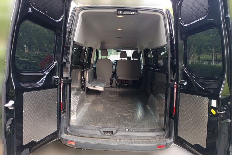 Used Ford Transit  Trunk
