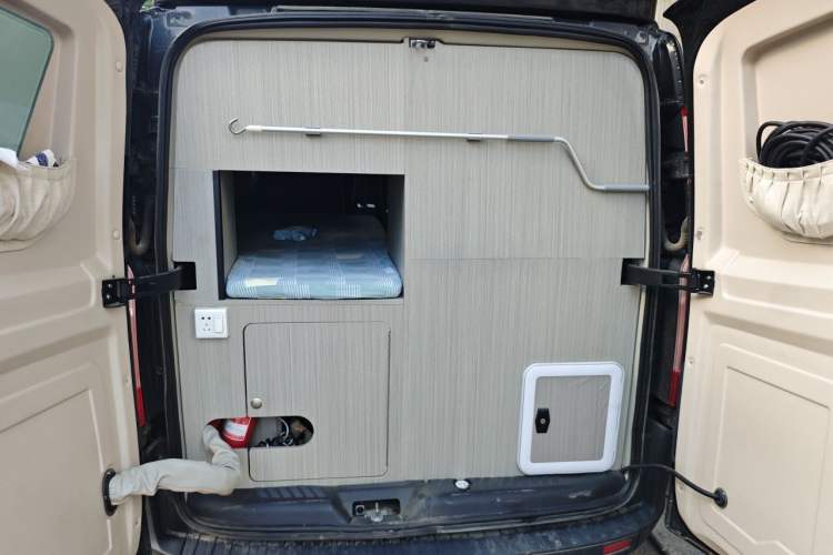 Used Ford Transit  Trunk