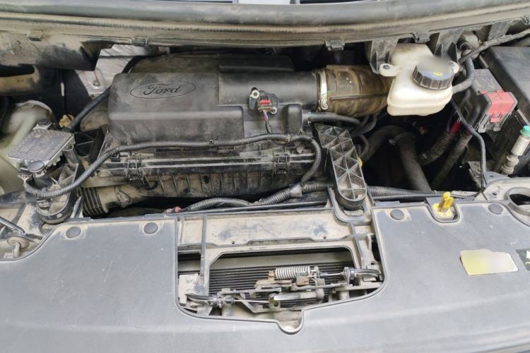 Used Ford Transit  Engine Bay