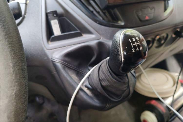 Used Ford Transit  Gear Lever