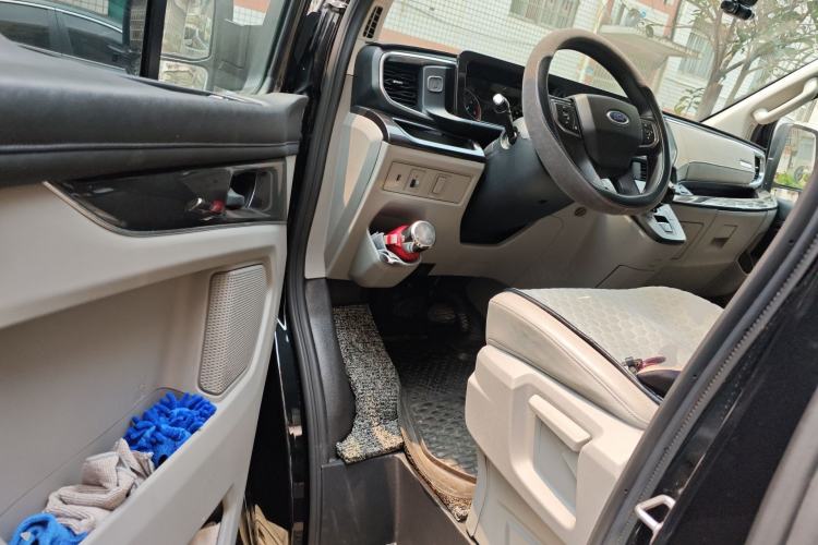 Used Ford Transit 2023 2.0T Diesel Automatic Commercial Van Short Wheelbase Low Roof—7/8/9-Seater Driver Seat