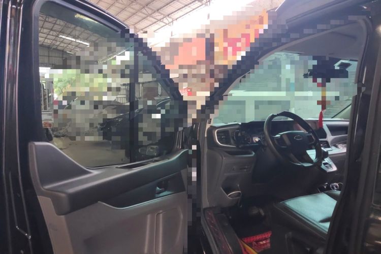 Used Ford Transit 2023 2.0T Gasoline Automatic Multi-Function Commercial Vehicle Mid-Drive Mid-Roof 5/6 Seats Driver Seat