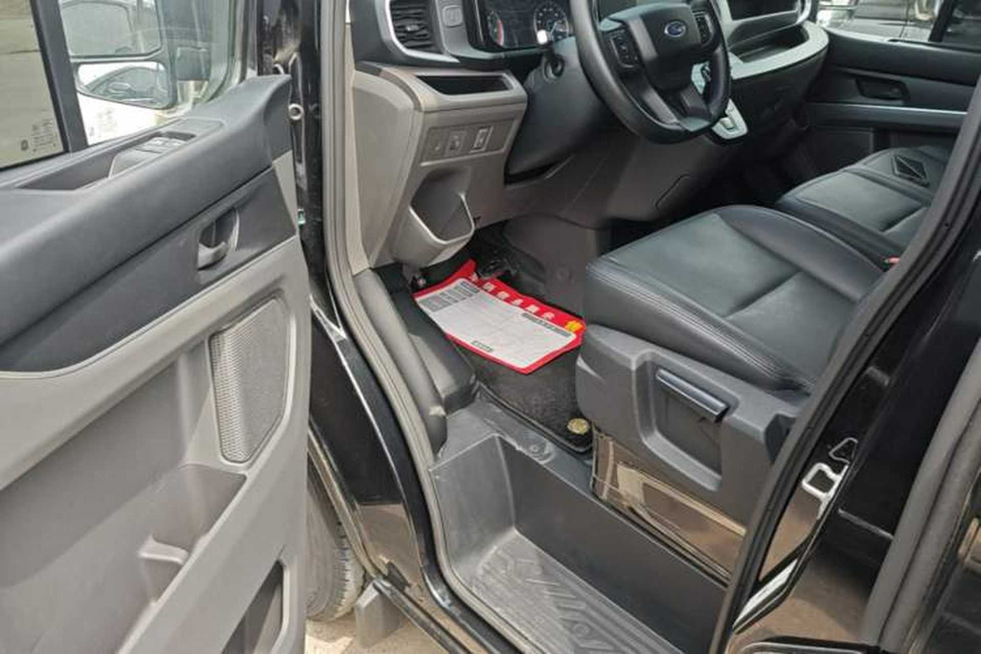 Used Ford Transit 2023 2.0T Diesel Automatic Multi-Function Commercial Vehicle Short Wheelbase Low Roof 5/6 Seats Driver Seat