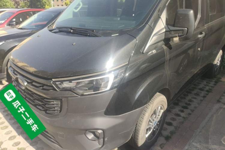Used Ford Transit 2023 2.0T Gasoline Automatic Multi-Function Commercial Vehicle Short Wheelbase Low Roof 5/6 Seats Engine Bay Left