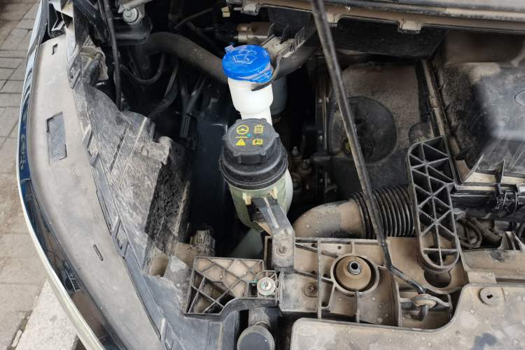 Used Ford Transit 2023 2.0T Diesel Automatic Commercial & Travel Model Mid-axle Medium Roof 7/8/9-Seater Engine Bay Right