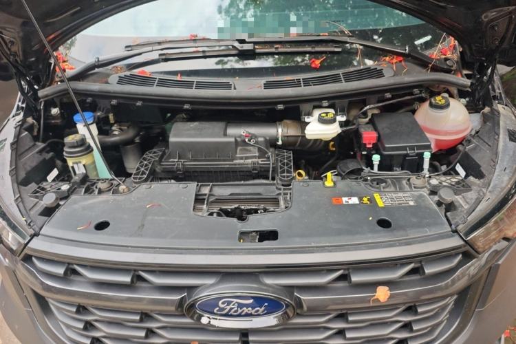 Used Ford Transit 2023 2.0T Diesel Automatic Multi-Function Commercial Vehicle Short Wheelbase Low Roof 5/6 Seats Engine Bay