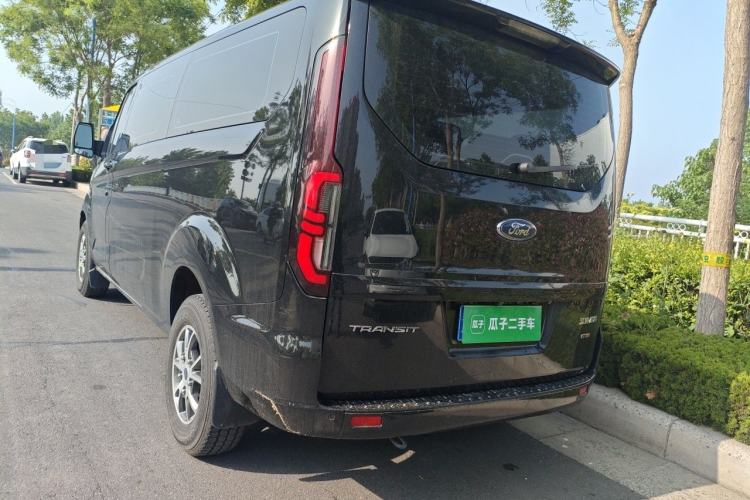 Used Ford Transit 2023 2.0T Diesel Automatic Commercial & Travel Version Mid-axle Low-roof Design 7/8/9-Seater Exterior 3