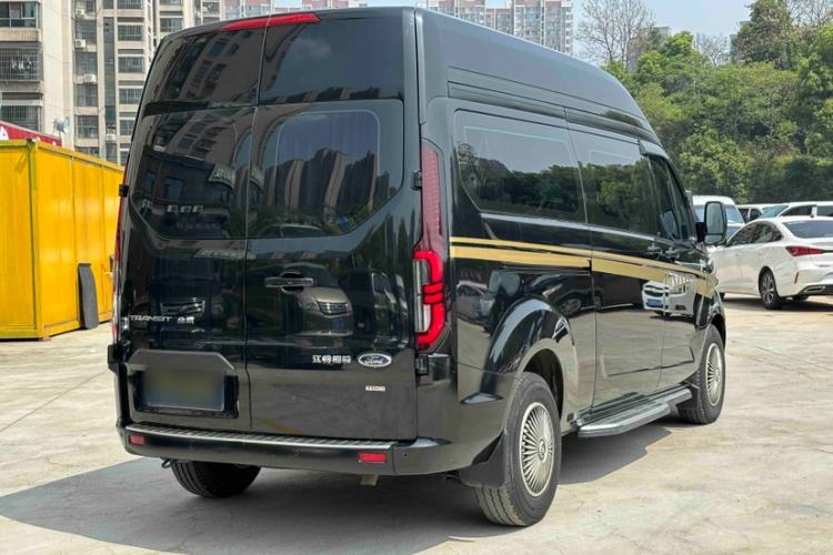 Used Ford Transit 2023 2.0T Diesel Automatic Commercial & Travel Model Mid-axle Medium Roof 7/8/9-Seater Exterior 5
