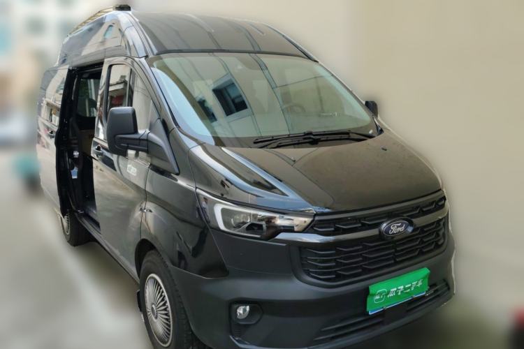 Used Ford Transit 2023 2.0T Diesel Manual Multifunction Commercial Vehicle Short Wheelbase Mid-Roof Design 5/6 Seats Front Right 45 Deg