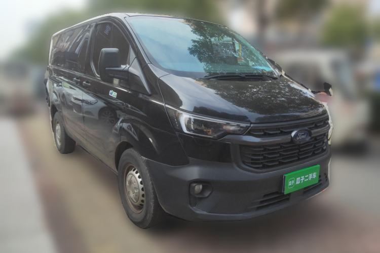 Used Ford Transit 2023 2.0T Diesel Automatic Multi-Function Commercial Vehicle Short Wheelbase Low Roof 5/6 Seats Front Right 45 Deg