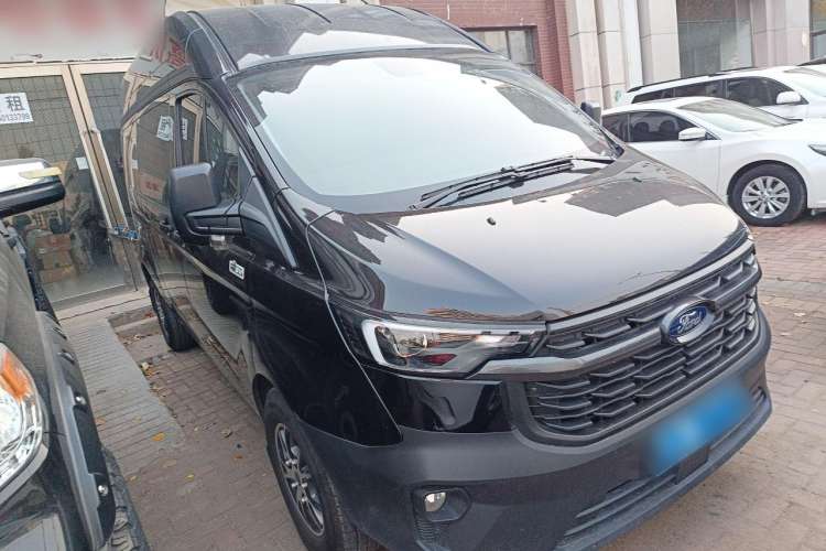 Used Ford Transit 2023 2.0T Diesel Manual Multifunction Commercial Vehicle Mid-axle Mid-roof 5/6 Seats Front Right 45 Deg