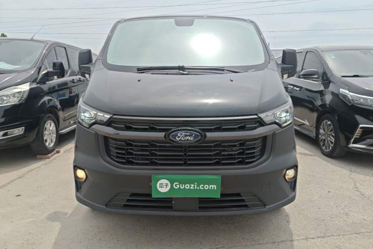 Used Ford Transit 2023 2.0T Diesel Automatic Multi-Function Commercial Vehicle Short Wheelbase Low Roof 5/6 Seats Front