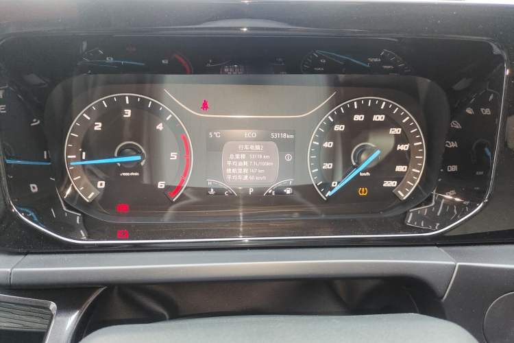 Used Ford Transit 2023 2.0T Diesel Automatic Commercial & Travel Version Mid-axle Low-roof Design 7/8/9-Seater Instrument Cluster