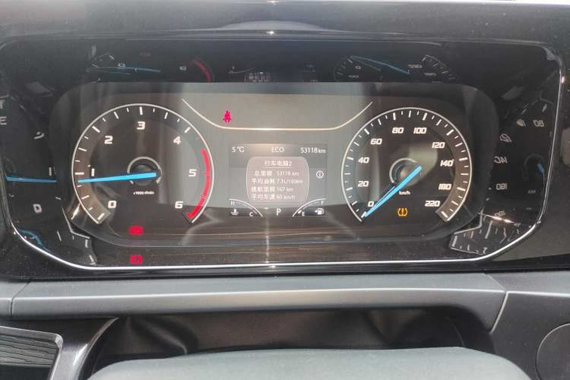 Used Ford Transit 2023 2.0T Diesel Automatic Commercial & Travel Version Mid-axle Low-roof Design 7/8/9-Seater Instrument Cluster
